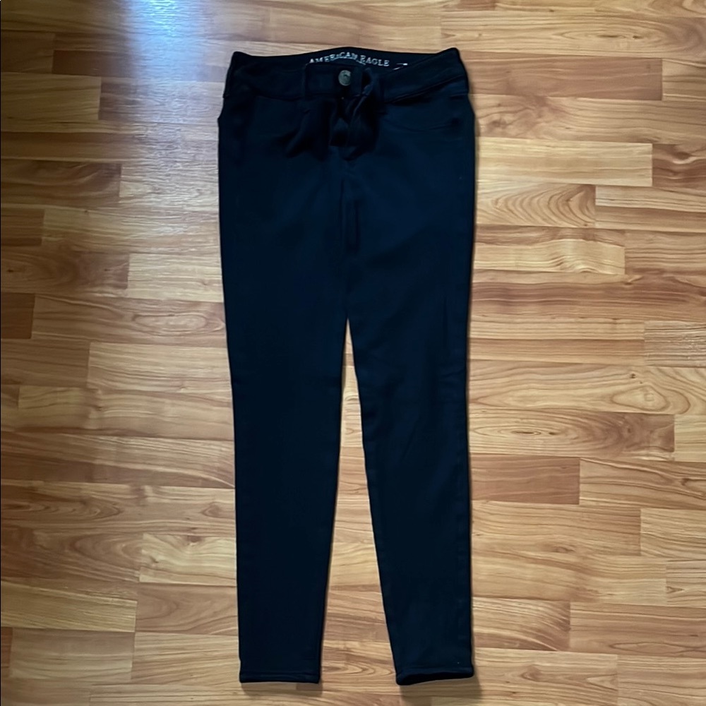 Black jeggings